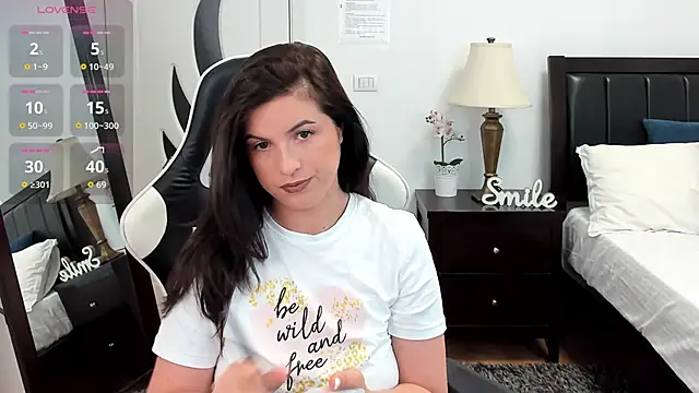 Snapshot of AmyPure_ chatting on May 29, 5:27 am AmyPure online show from May 29, 5:27 am