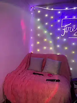 Snapshot of Sweet_freya1 chatting on May 3, 2:06 am Sweet freya1 online show from May 3, 2:06 am