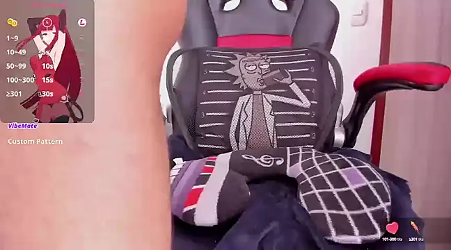 Aron Baylor online show from December 4, 4:38 pm