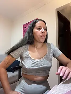 marthina thompsson online show from February 17, 2:42 am