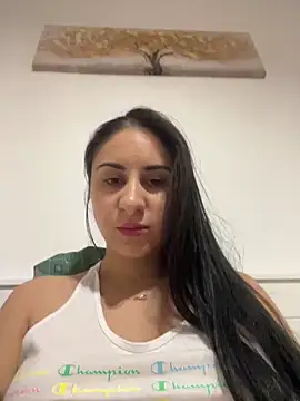 JenniferEdith online show from December 6, 5:55 pm