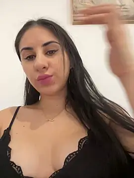 JenniferEdith online show from December 12, 9:30 am