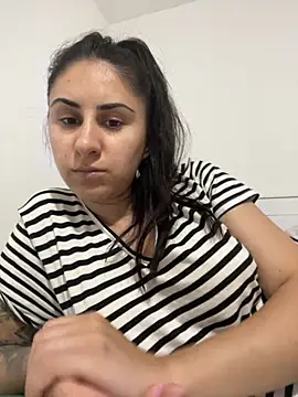 JenniferEdith online show from September 11, 5:02 pm