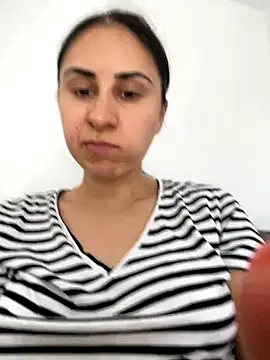 JenniferEdith online show from September 21, 11:45 am