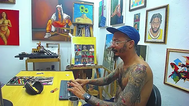 Snapshot of color_beat17 chatting on May 2, 1:49 pm color beat17 online show from May 2, 1:49 pm