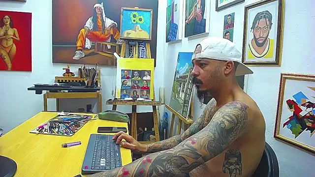Snapshot of color_beat17 chatting on May 4, 1:18 pm color beat17 online show from May 4, 1:18 pm