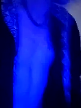 Snapshot of AdamXCore chatting on January 28, 11:07 pm AdamXCore online show from January 28, 11:07 pm