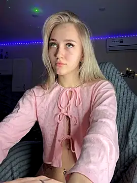 Good  Girl  online show from October 23, 5:44 pm