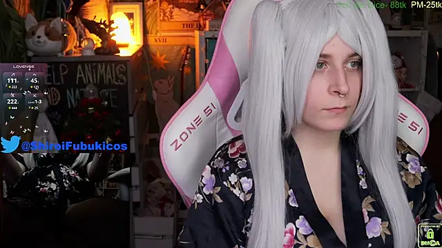 ShiroiFubuki online show from December 13, 6:59 pm