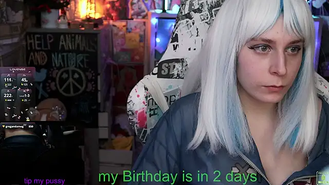 ShiroiFubuki online show from February 18, 8:25 pm