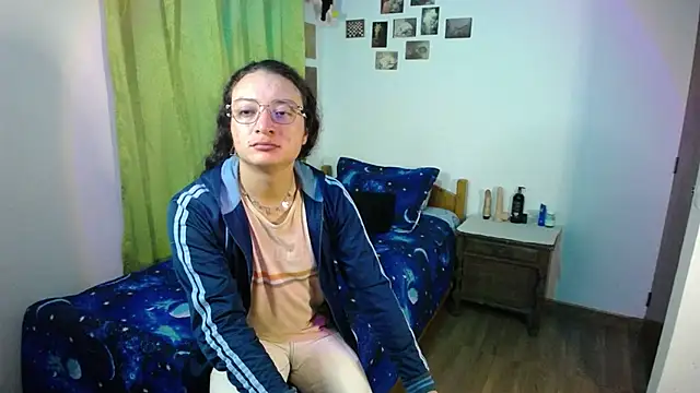 monkeywillwhite online show from October 25, 3:03 am