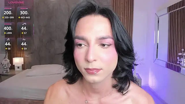 Jiggly   online show from January 9, 9:49 pm