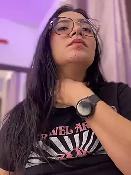 Lia flowers online show from February 14, 6:45 am