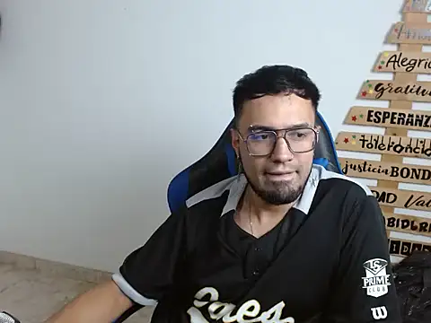 Andrew slick online show from March 13, 5:36 am