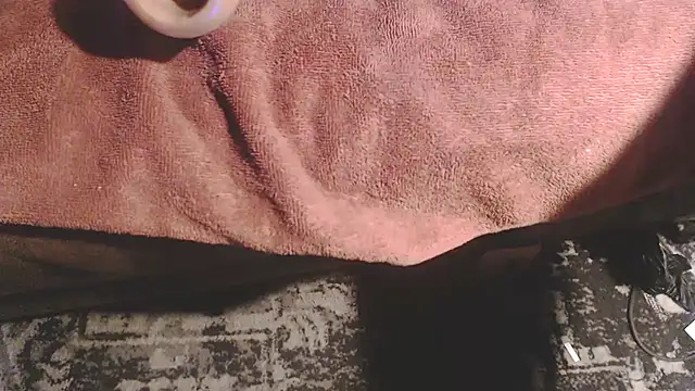Snapshot of Mrsmith1a chatting on October 21, 8:31 pm Mrsmith1a online show from October 21, 8:31 pm