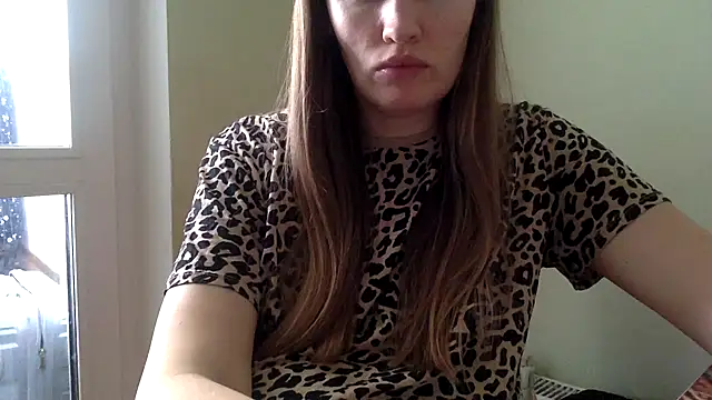 Snapshot of vanessa4you chatting on February 6, 7:35 am vanessa4you online show from February 6, 7:35 am