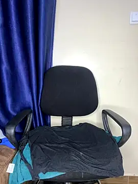 sweetestval online show from September 12, 4:56 am