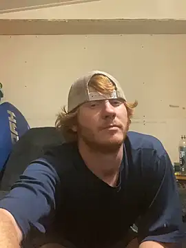 hottestcouplevaa online show from December 10, 12:28 am