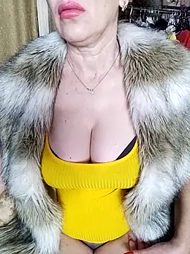 lindaledi2 online show from December 17, 4:18 am