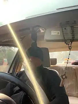 Dick 6inches online show from January 13, 4:40 am