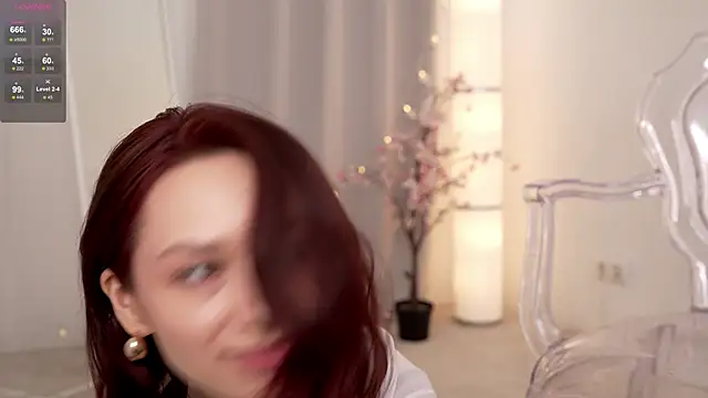 Snapshot of VivianLy_ chatting on March 22, 11:53 am VivianLy online show from March 22, 11:53 am