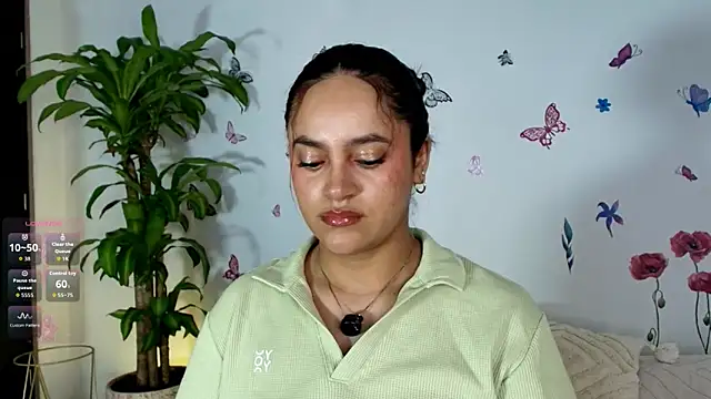 Snapshot of VICTORIABLACK_@xh chatting on June 3, 10:07 am VICTORIABLACK xh online show from June 3, 10:07 am