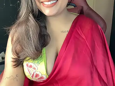 Snapshot of shanayaaa_1 chatting on December 1, 6:30 pm shanayaaa 1 online show from December 1, 6:30 pm