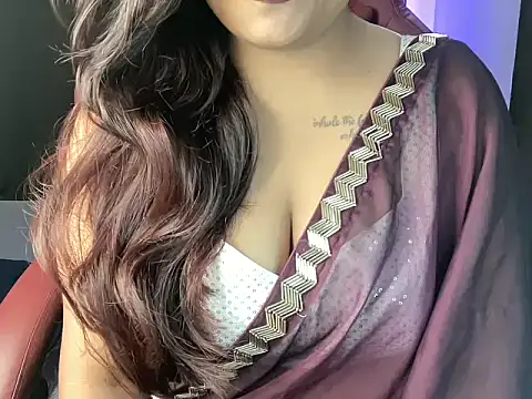 Snapshot of shanayaaa_1 chatting on September 12, 7:25 pm shanayaaa 1 online show from September 12, 7:25 pm