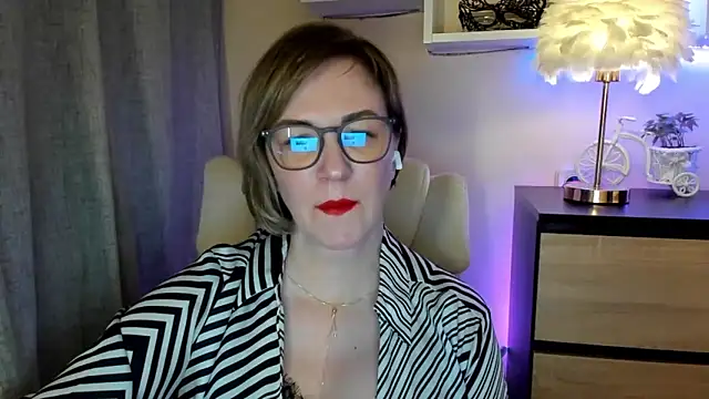 feliziaDesire online show from October 30, 6:48 am