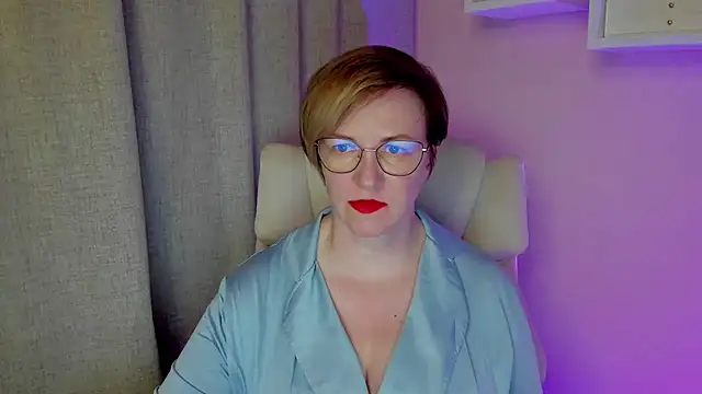 Snapshot of feliziaDesire chatting on July 28, 12:59 pm feliziaDesire online show from July 28, 12:59 pm