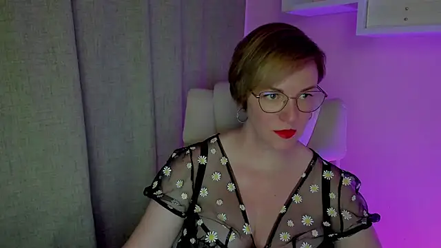Snapshot of feliziaDesire chatting on July 30, 12:37 pm feliziaDesire online show from July 30, 12:37 pm