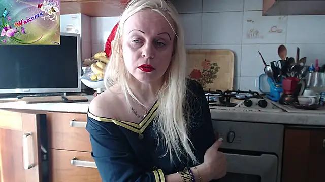 martachatte online show from October 25, 9:06 am