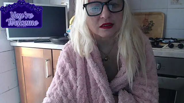 martachatte online show from February 13, 9:05 am