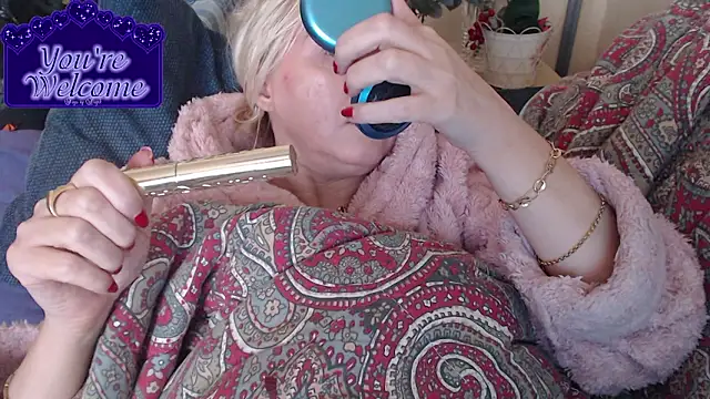 martachatte online show from March 7, 9:28 am