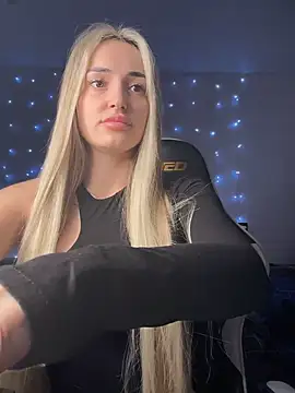 minalawarden online show from December 24, 8:11 am