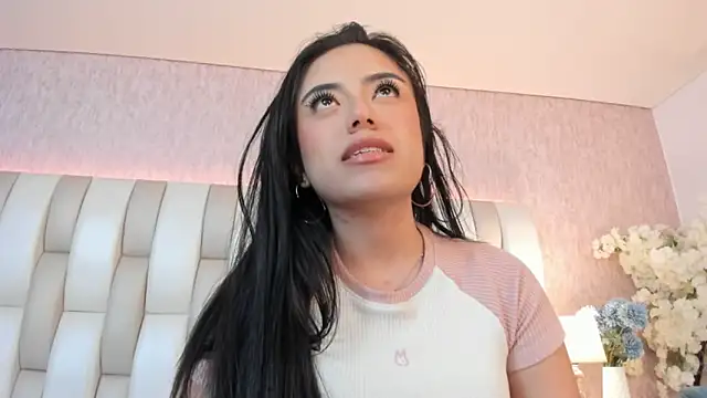 Rebeca jones online show from February 11, 4:24 pm