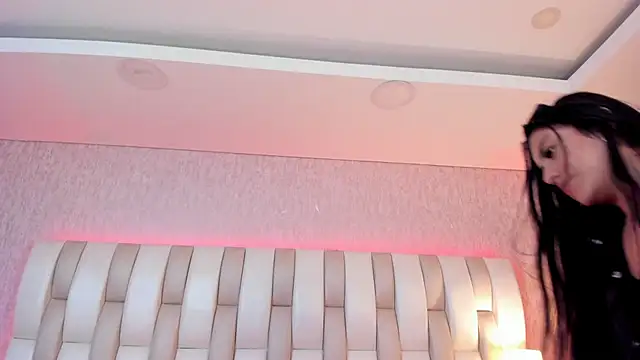 Snapshot of Rebeca_jones chatting on May 1, 12:10 pm Rebeca jones online show from May 1, 12:10 pm