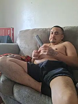 hungpenis210 online show from September 10, 2:28 pm