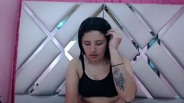 nathaly low1 online show from September 24, 3:21 am