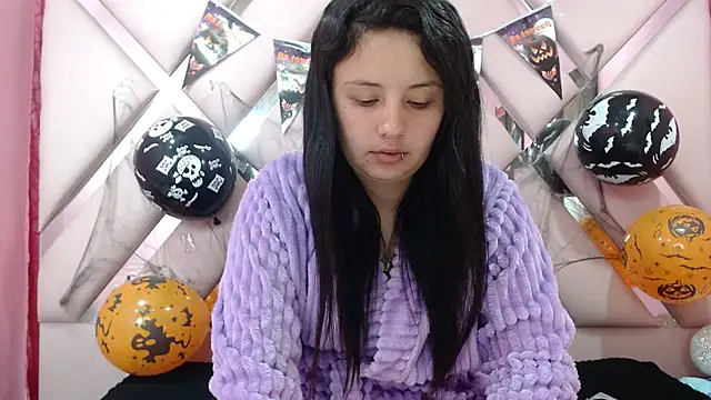 nathaly low1 online show from October 16, 3:07 am