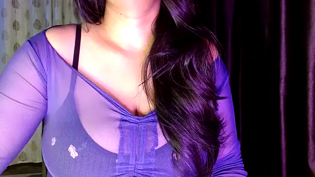 janifer001 online show from March 1, 12:23 am