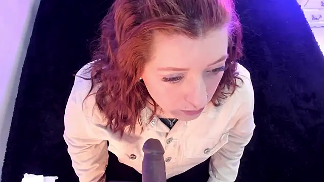 JulietaAlves online show from November 6, 11:00 am