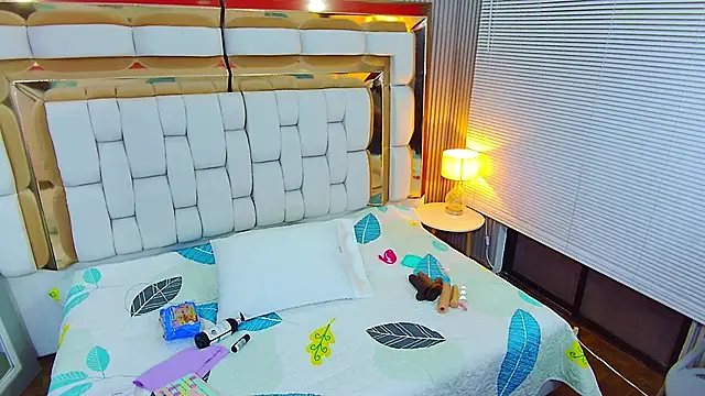 naughty ebonyy online show from January 15, 3:11 am