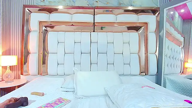 naughty ebonyy online show from February 12, 6:08 am