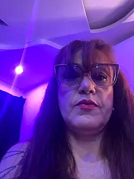 lonely shewolf online show from October 14, 5:03 pm