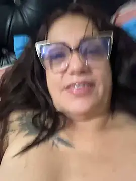 lonely shewolf online show from March 31, 2:39 pm