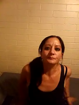 AnyaBest online show from February 7, 10:40 am