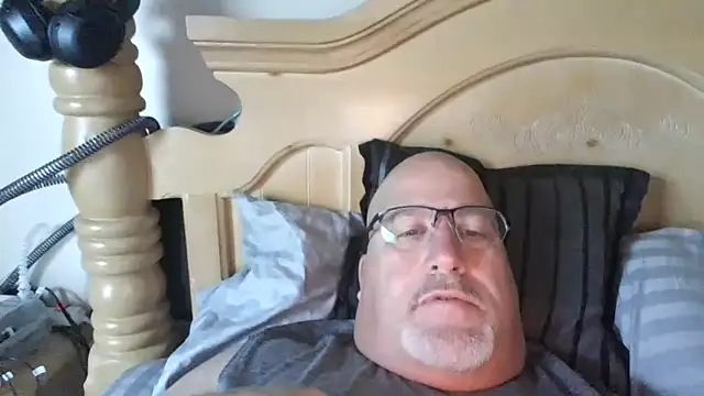 Bigbear0563 online show from October 19, 3:12 pm