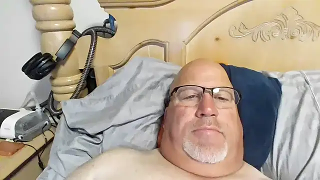 Bigbear0563 online show from June 17, 4:41 pm