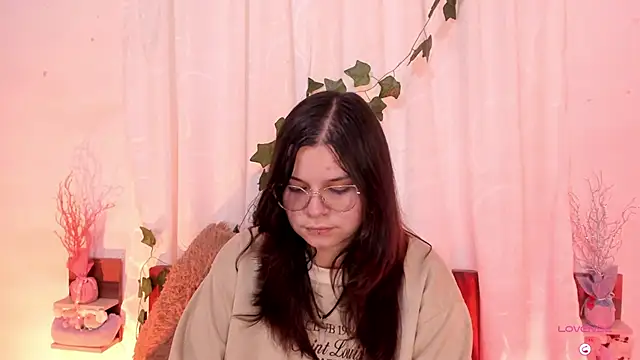 Mey moon online show from February 28, 9:12 pm